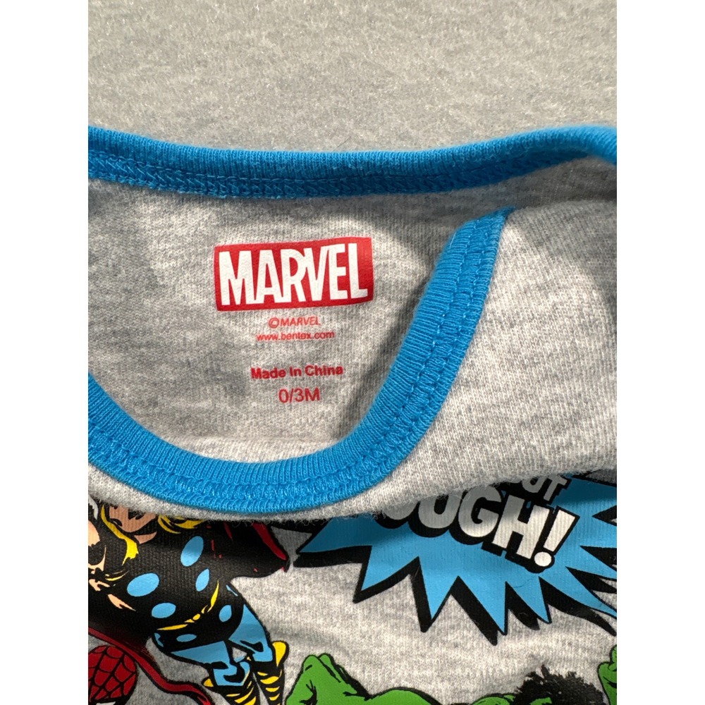 Marvel Avengers Tiny But Tough Gray Graphic Bodysuit Infant 0-3M Short Sleeve - Picture 3 of 4